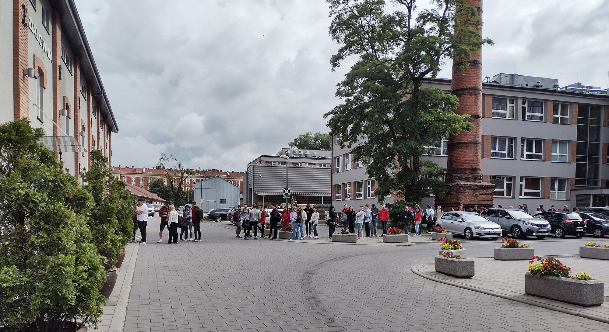 Informatyka konkuruje z mocnymi klasykami – podsumowanie I cyklu rekrutacji na studia